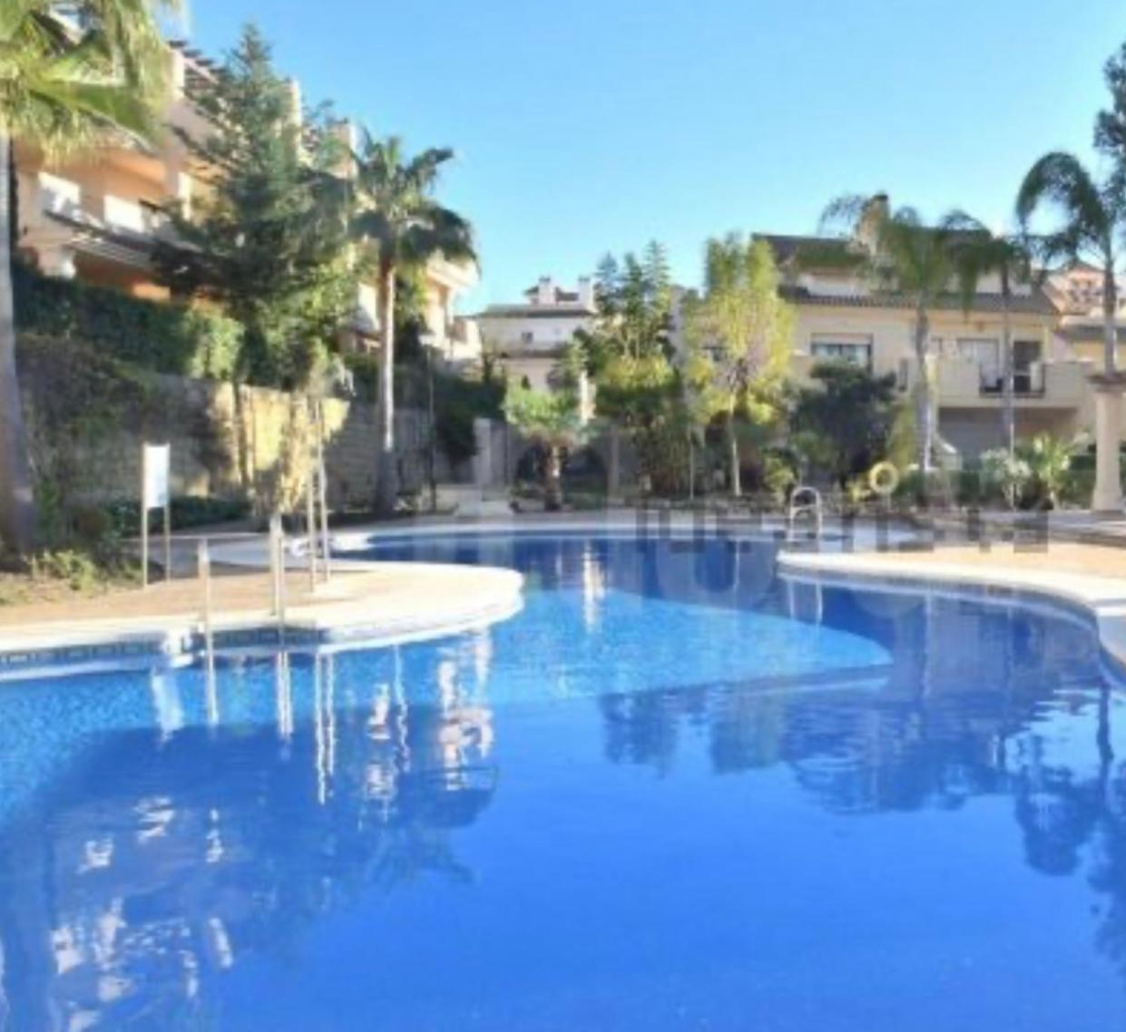 Apartamento Hacienda El Palmeral Puerto Banus